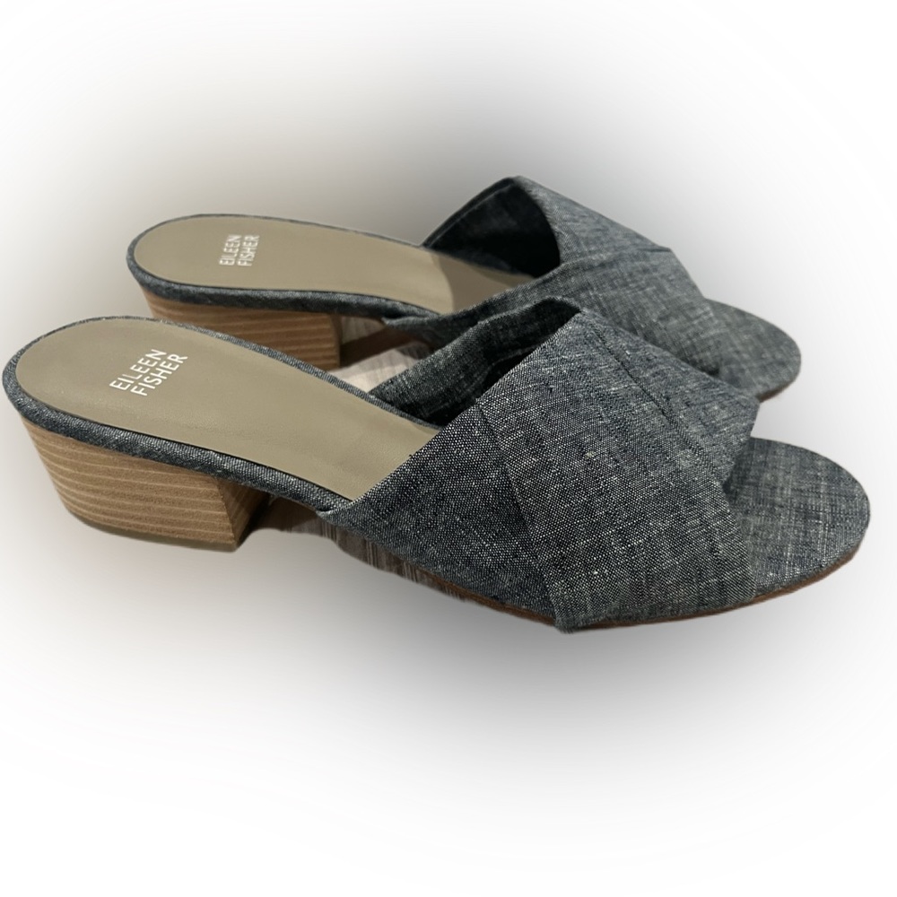 Eileen Fisher 11M Denim chambray slides